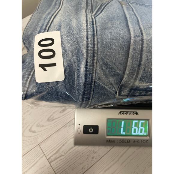 DG2 Gloria Vanderbilt Woman Denim Jeans Size 16W - Picture 8 of 8